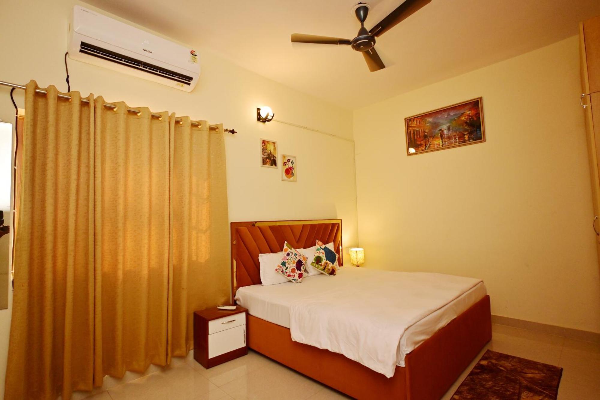 Zoomstay - 3Bhk Apartments Varanasi Luaran gambar