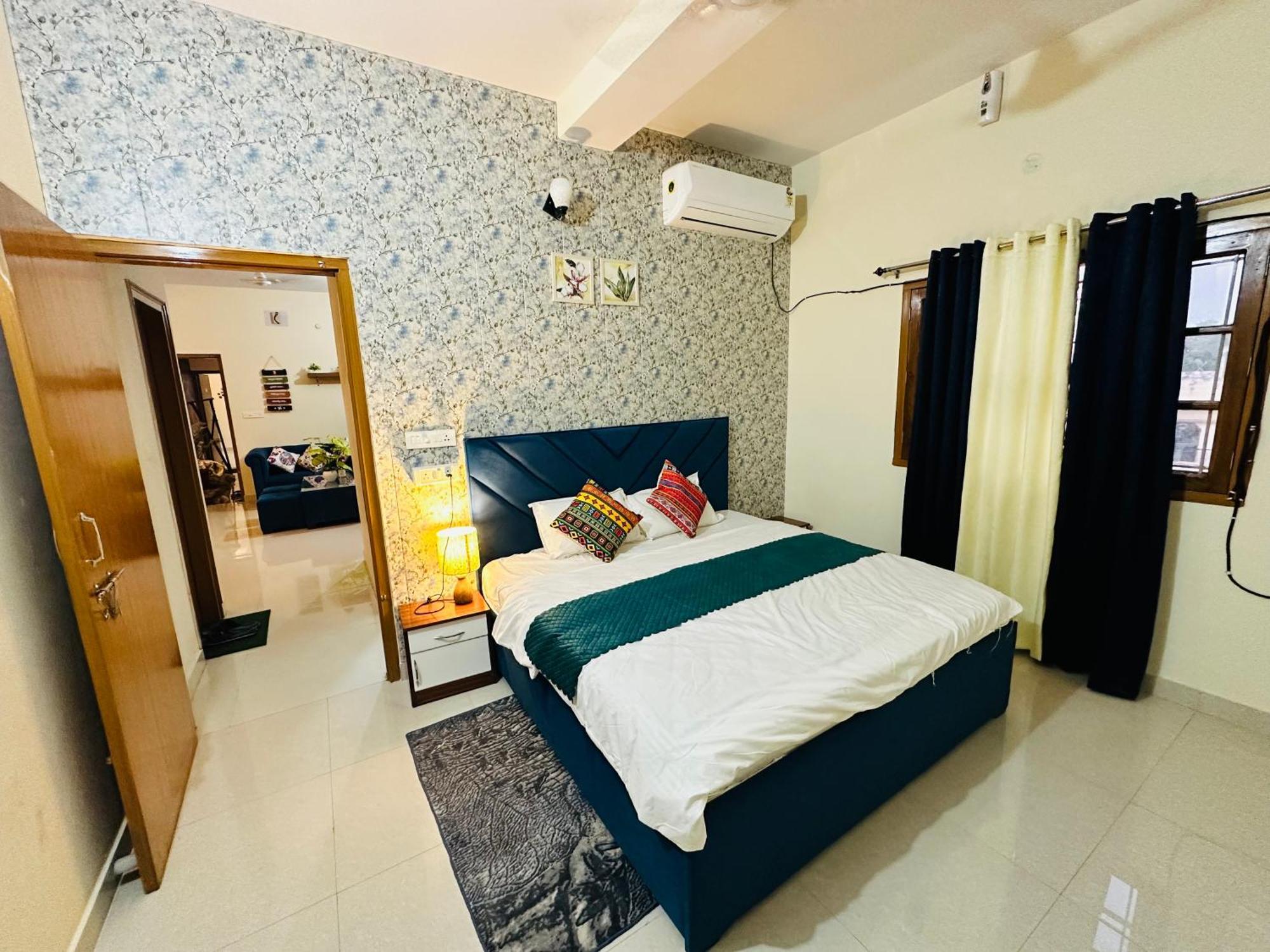 Zoomstay - 3Bhk Apartments Varanasi Luaran gambar