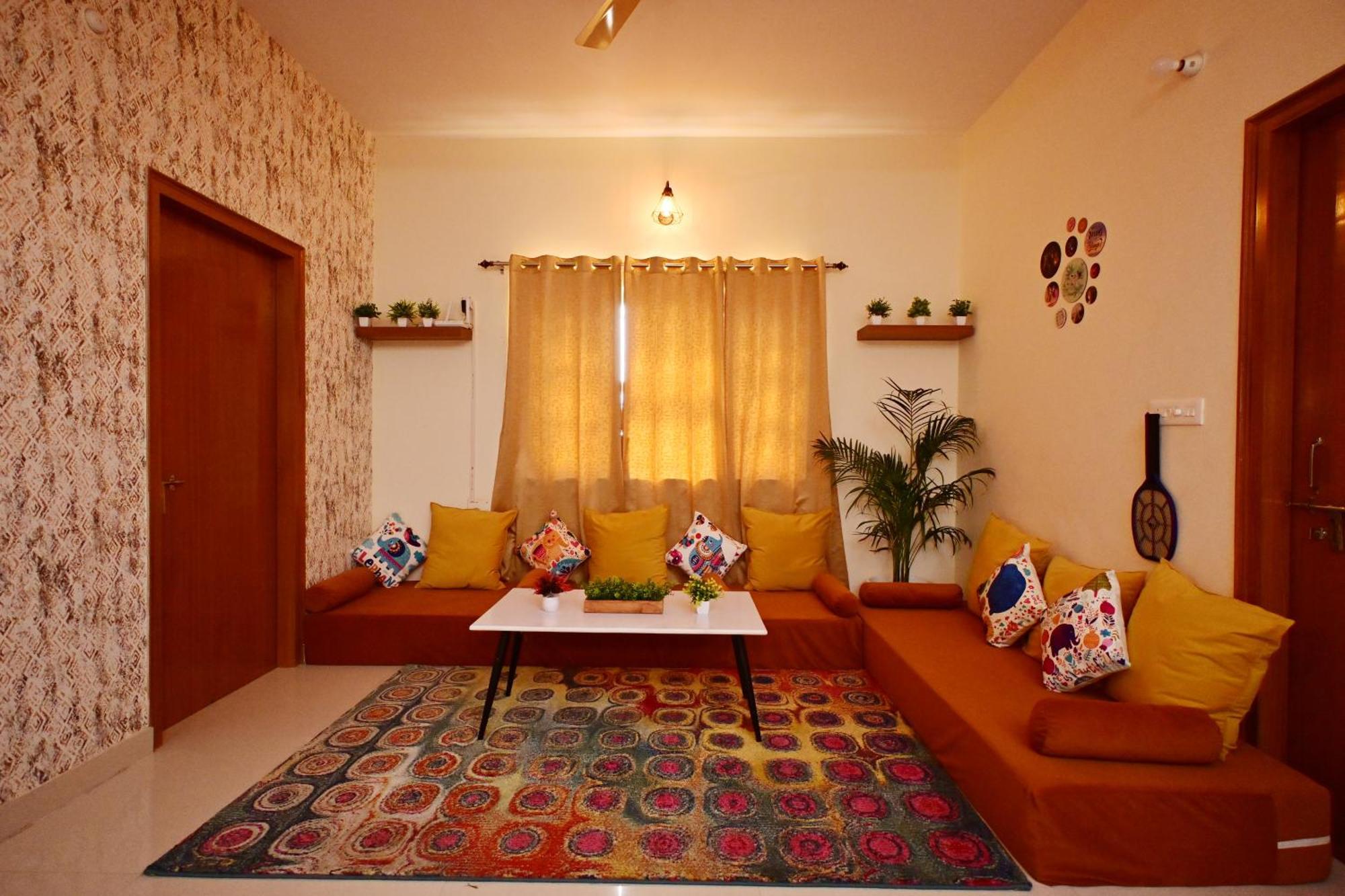Zoomstay - 3Bhk Apartments Varanasi Luaran gambar